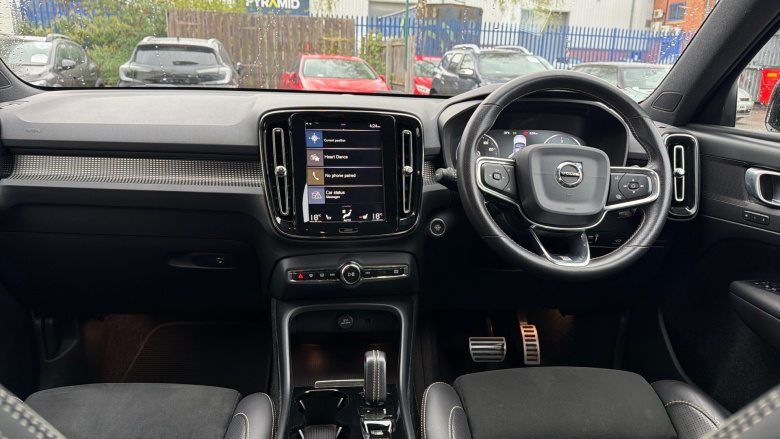 Volvo Xc40 2.0 D4 [190] R DESIGN Pro 5dr AWD Geartronic Diesel Estate